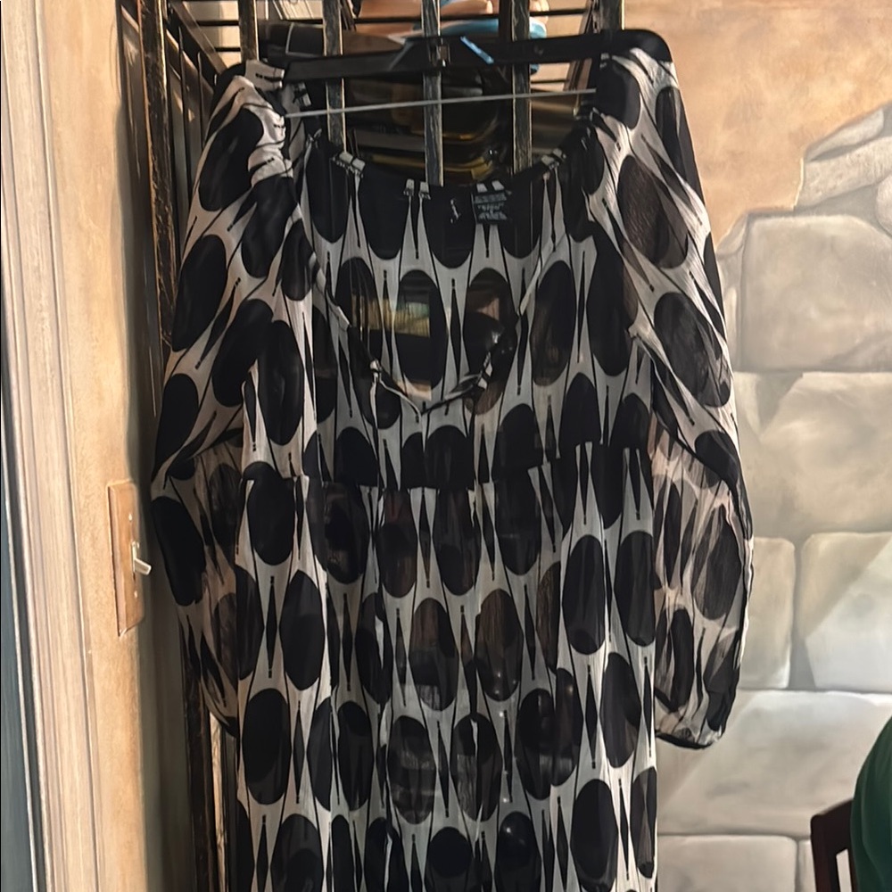 Fire Los Angeles Black and White Oversized 3/4 Sleeve Blouse